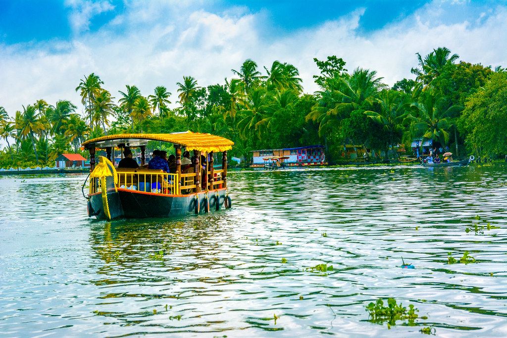 Best places of Kerala to visit with Family-Alleppey